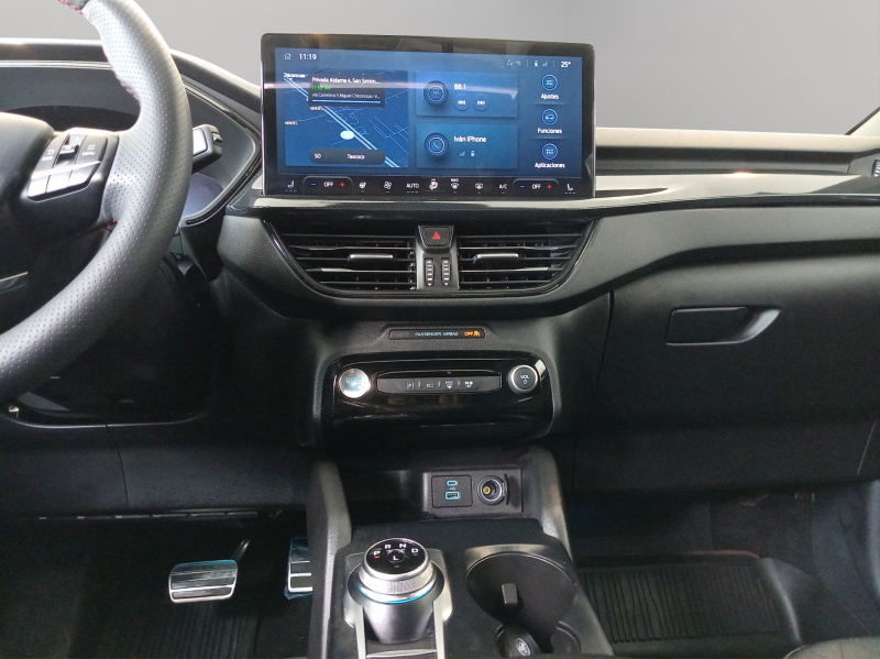 Ford Escape  5 pts. ST Line Elite, HEV, 2.5l, TA, piel, TP, f. niebla, RA-19, 4x4 (cambio de línea) 2023